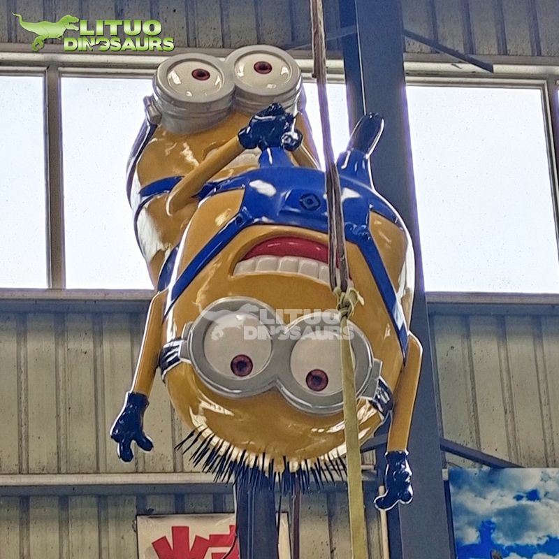 1Fiberglass Minions(001)