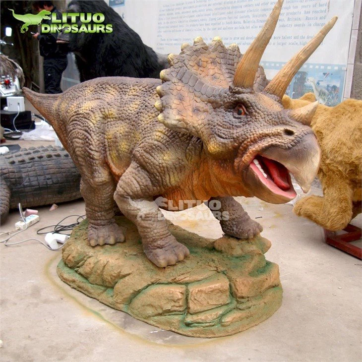 Animatronic Triceratops