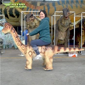 Mixi Brachiosarus Ride